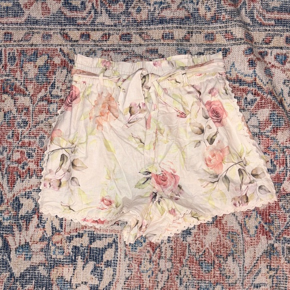 Caroline Constas Linen Floral Belted Shorts SZ S EUC - Picture 3 of 6